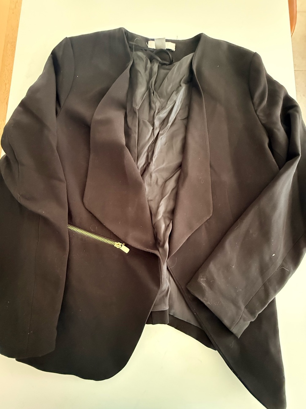 Vintage H&M Women's Open-Front Blazer with Gold Zip Accent